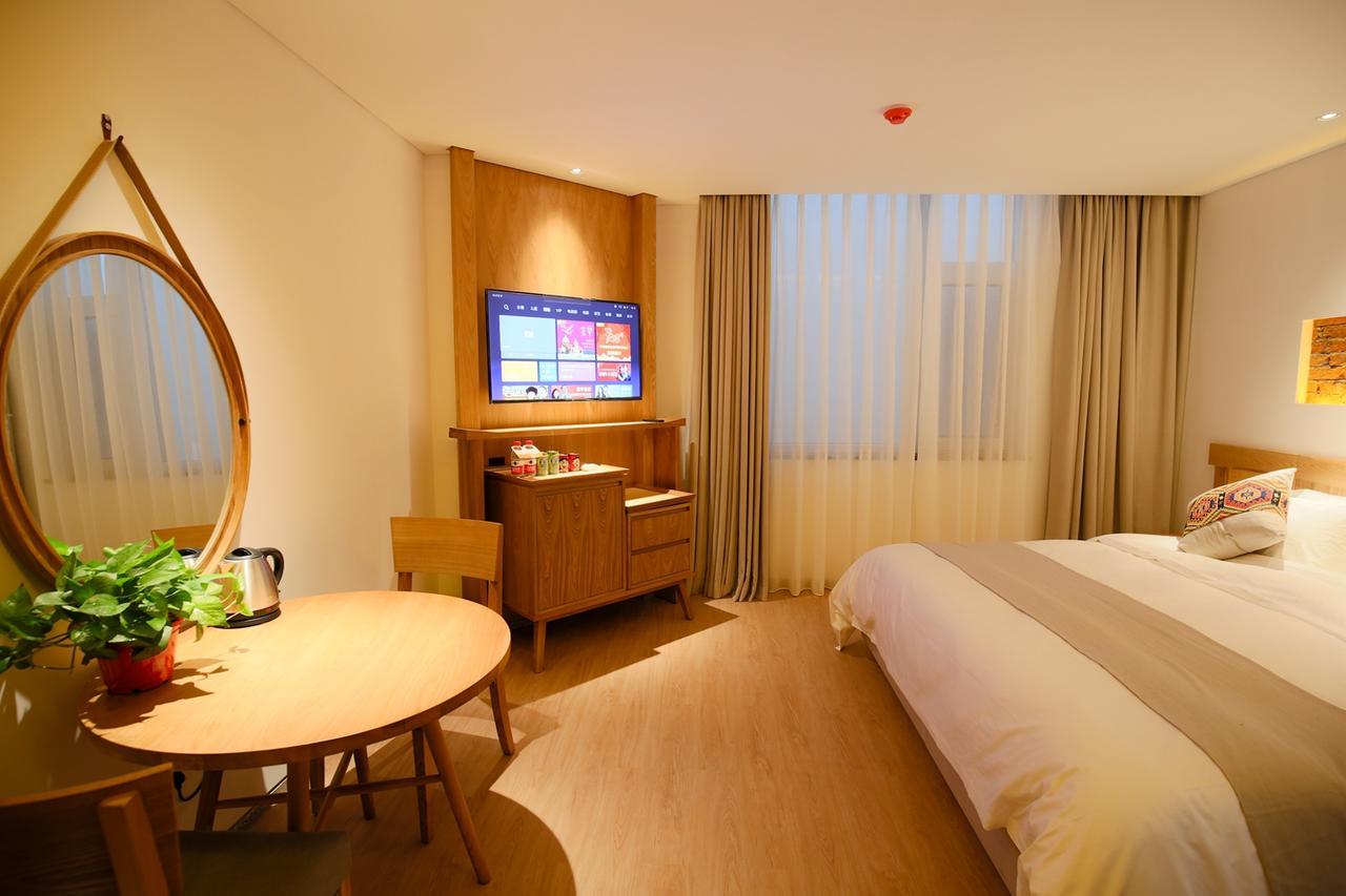 Suoxishanju Light Luxury Resort Hotel Чжанцзяцзе Экстерьер фото