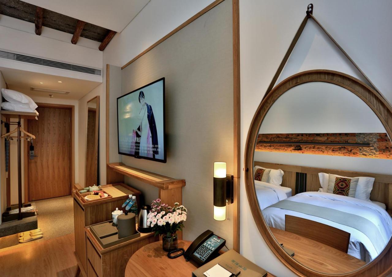 Suoxishanju Light Luxury Resort Hotel Чжанцзяцзе Экстерьер фото
